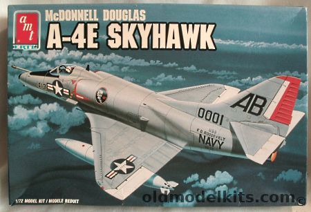 AMT 1/72 McDonnell Douglas A-4E Skyhawk- VA-12 USS Roosevelt South China Sea or VMA-121 Marines Thailand 1968, 8805 plastic model kit